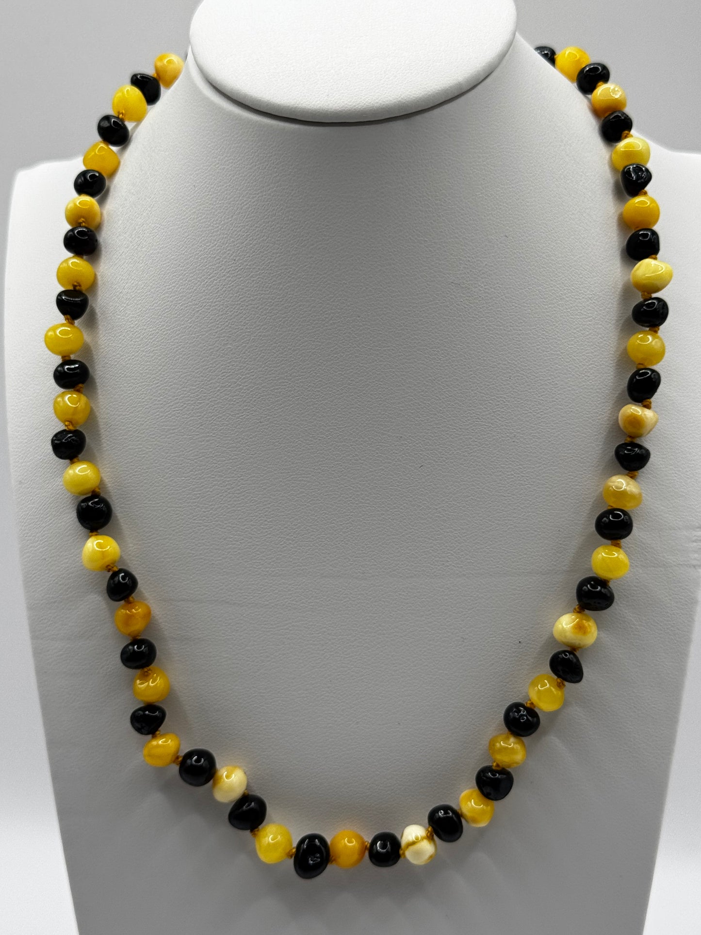Amber Adults Polish Cherry/Milky Baroque Necklace