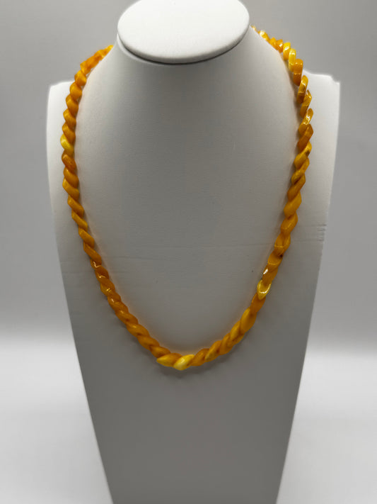 Amber Adults Polish Milky Snake Necklace