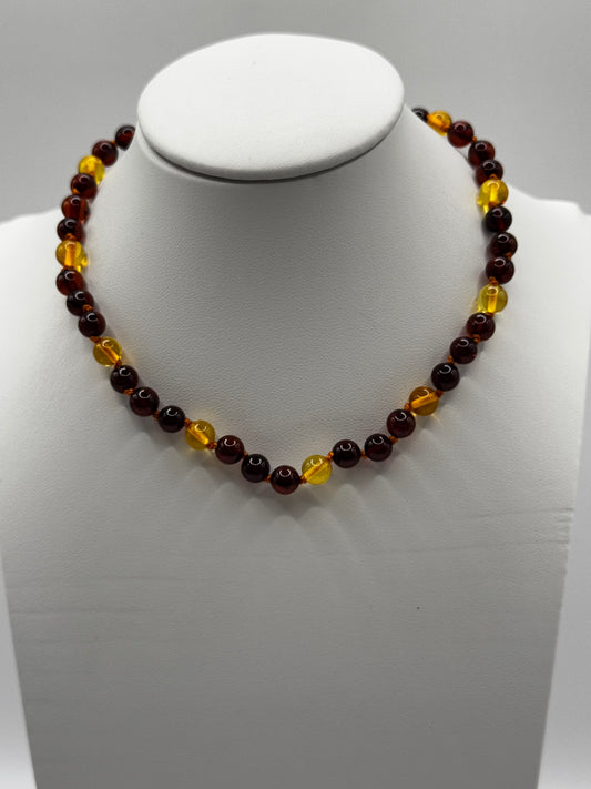 Amber Baby Polish Cognac/Lemon Round Necklace