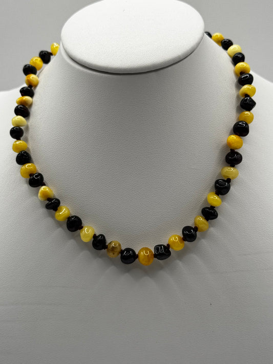 Amber Baby Polish Cherry/Milky Baroque Necklace