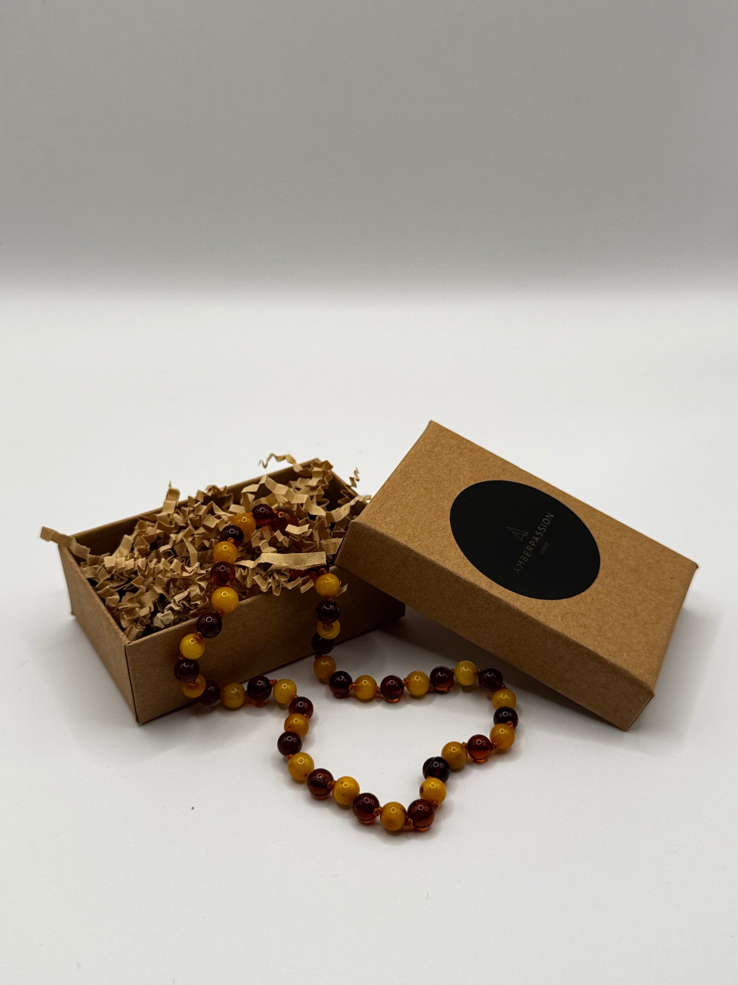 Amber Baby Polish Cognac/Milky Round Necklace